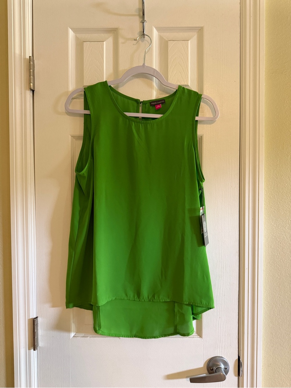 Vince Camito Green Sleeveless High-Low Chiffon Top